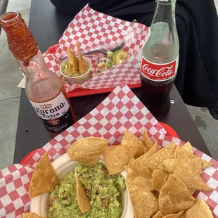 Guacamole and toastada