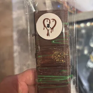 Dubai hazelnut chocolate bar