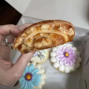 Apricot rugelach