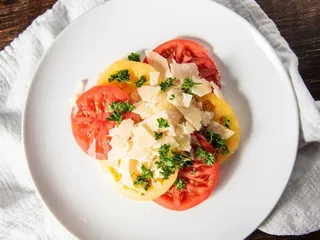 Newbolds Food & Libations