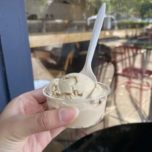 Coffee ice cream