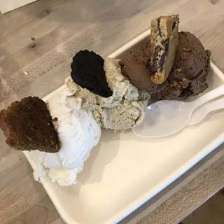 Blanchard's Coffee Pint