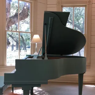 Piano inside