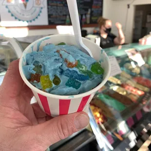 Bremerton blue( lemon, raspberry, vanilla) with gummy bears and sour patch kids. #FUCOVID19