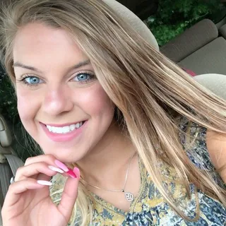 Alicia R.