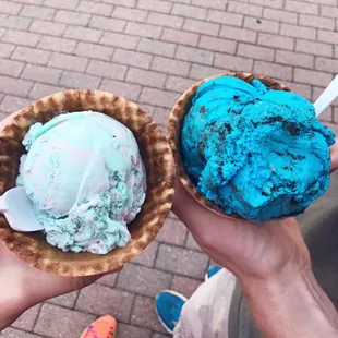 Left: cotton candy Right: cookie monster