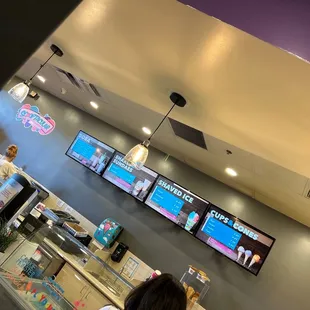 SCOOPTACULAR MENU!