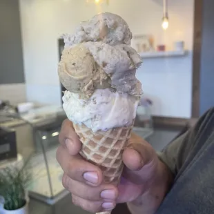 Lemon cheesecake, pumpkin pie and banana bread Double Ice Cream