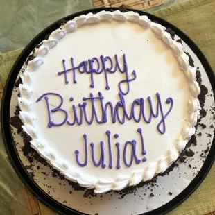 Cookies and Cream Ice Cream Cake