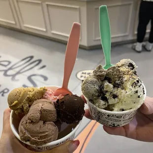 50/50s left, chocolate/strawberries and cream ice cream w/cookie butter/brownie dough, right,vanilla ice w/ cookies n cream dough