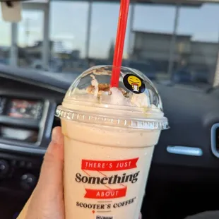 There's something quite lovely about the first pumpkin spice smoothie of the season!