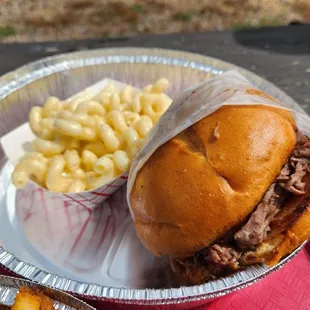 Pulled Pork BBQ sandwich with mac n cheese