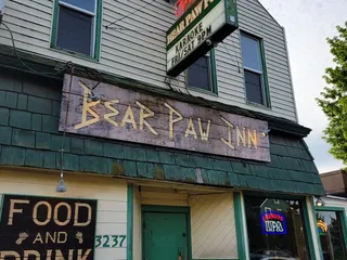 Bear Paw Inn