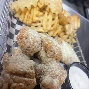 Lemon pepper and jerk lemon pepper are show stoppers!!