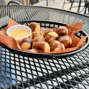 Pretzel Balls with Beer Cheese