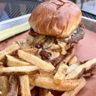 Chili cheese burger with fries