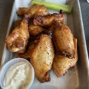 8 House Smoked Wings