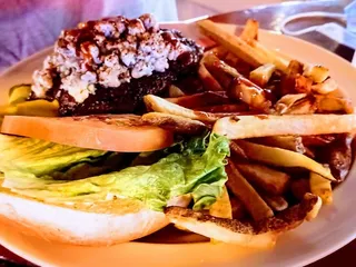 Lucky's Burger Shack