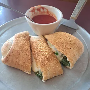 Small bocconcini calzone