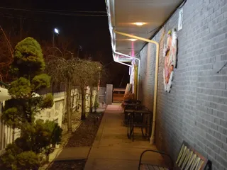 Lovellee's Pizzeria