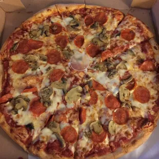 Large mushroom pepperoni.