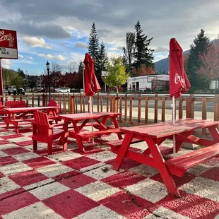 outside seating area