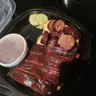 Meat Plate Chipotle Ghost Pepperjack Sausage