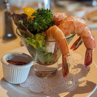 Appetizer:  Prawn Cocktail (5) with traditional cocktail sauce