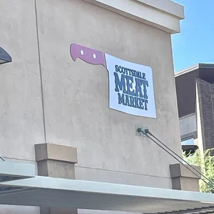 a sign for scottsdale meat market