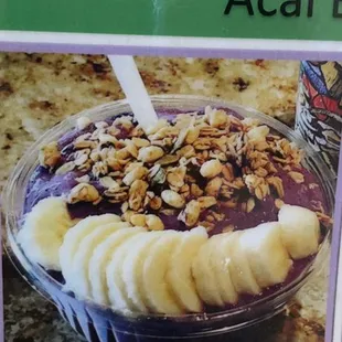 Açaí Bowls only 300 calories