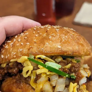 Soft white toasted bun makes it great