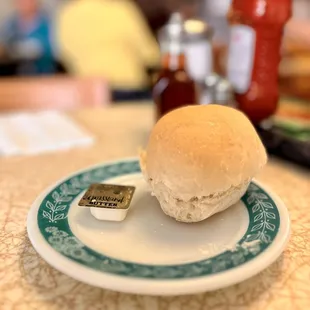 a sandwich on a plate