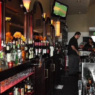 Perfect for date...beautiful design and sports. YAY!