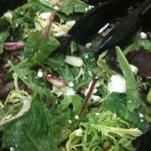 Champagne pear salad