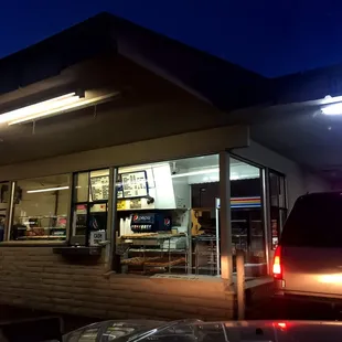 Scotty's drive-thru, early.