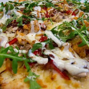 The Lobbyist - Starts with a Garlic Sauce, &amp;  Grilled Chicken, Mushrooms, Bacon, Roasted Red Peppers,  Arugula, Walnuts, &amp; Ranch Dressing