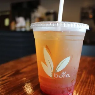 Iced tea with fruit purée