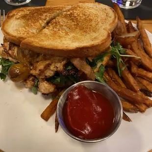 Pro tip - Not a fan of the Brioche bun? Swap for Sourdough instead.