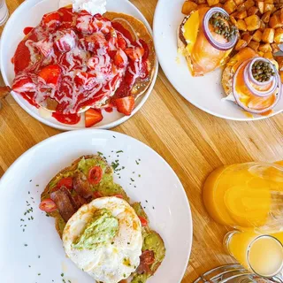 French Toast Strawberry Style