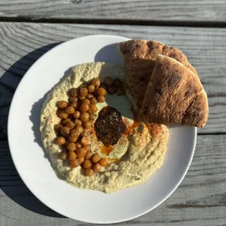 House Made Hummus and Pita
