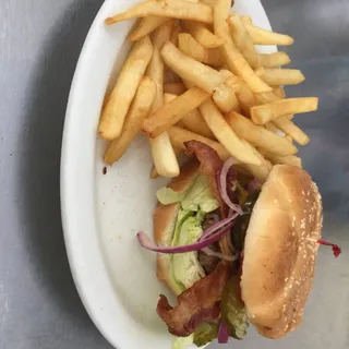 Blue Cheese Bacon Avocado Burger