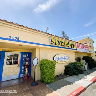 the front of a restaurant