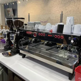 Proudly serving Intelligentsia Coffee