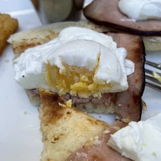 Eggs Benedict