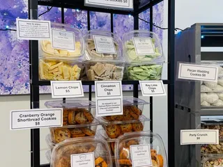 Yummaries Bakery