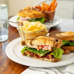 Our classic BLT with crispy applewood smoked bacon and chips