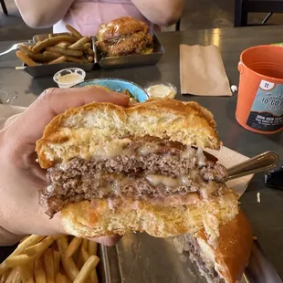 White Cheddar Bacon Burger (no lettuce)