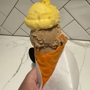 dessert, food