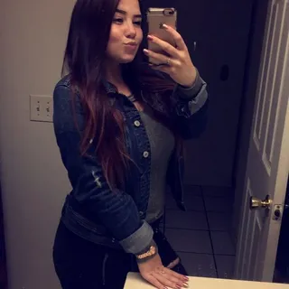 Gabriela C.