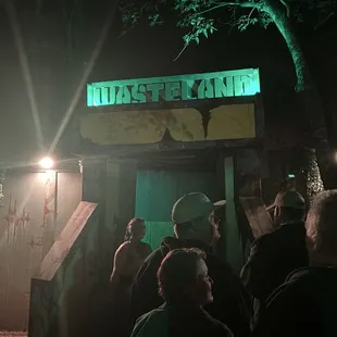 Wasteland Haunted House.